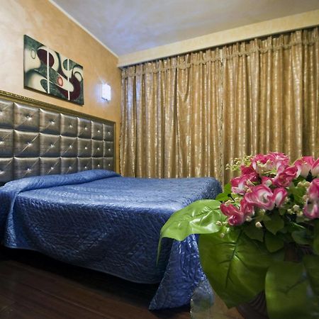Hotel Bengasi Moncalieri Luaran gambar